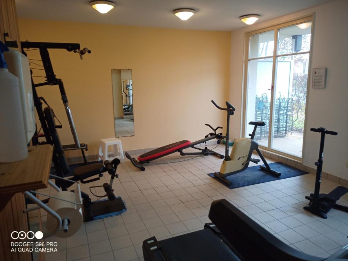 Bergheim Piscine Apartment Luaran gambar