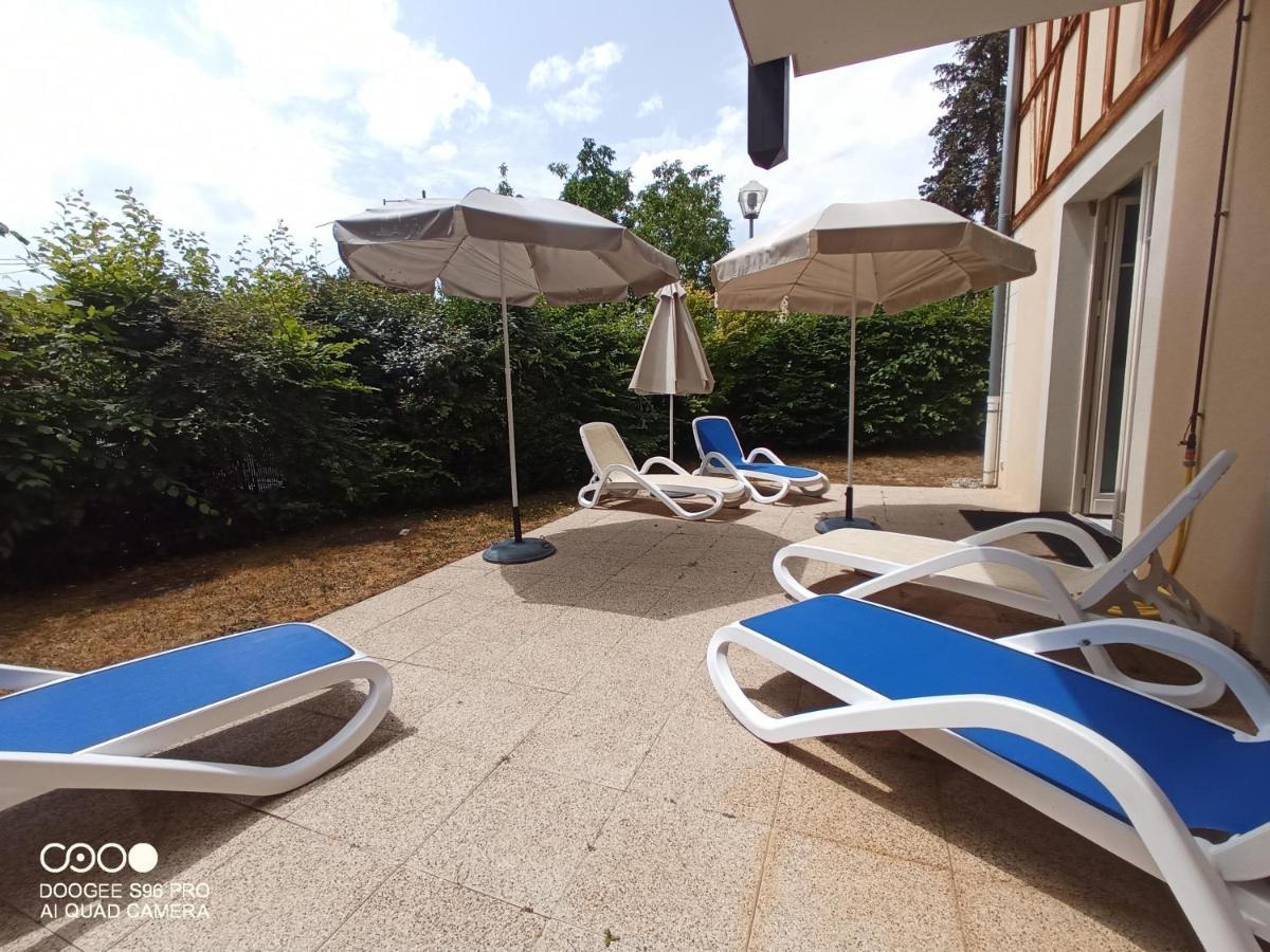 Bergheim Piscine Apartment Luaran gambar